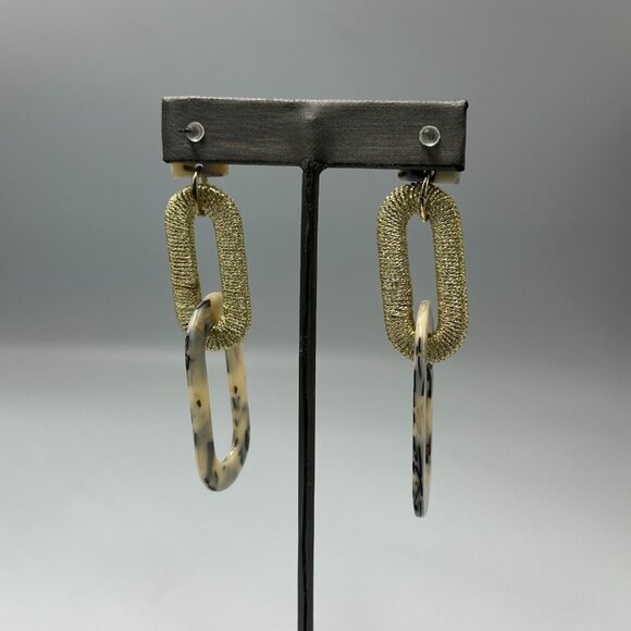 3/$30 Chain Link Dangle Earrings Gold Tone Marble Acrylic Geometric Drop 3 Inch - Picture 5 of 8